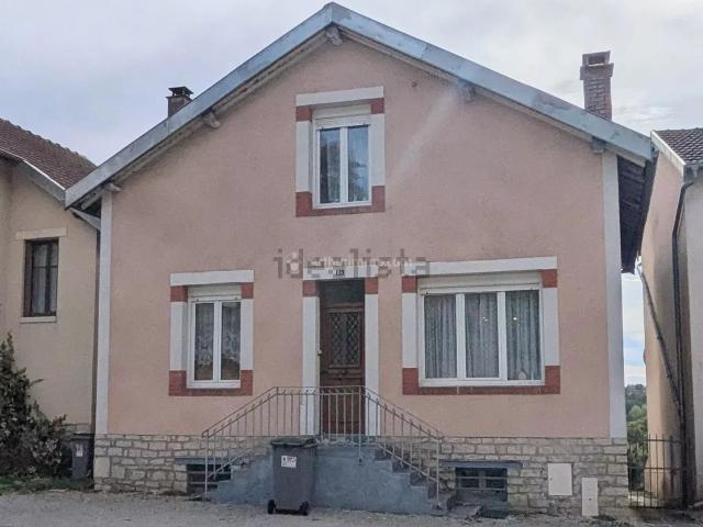 Maison, Neufchâteau