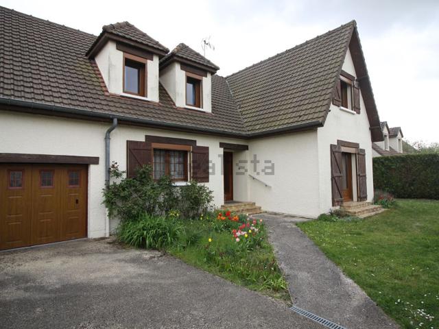 Maison, Neufchâtel sur Aisne