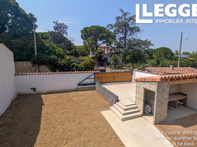 Maison neuve 3 chambres 2 salles de bain, avec jardin, cour et cuisine d'été à 10 min de Limoux