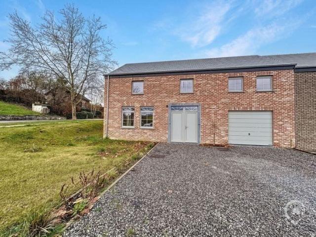 Maison neuve 3 chambres à louer à Hargimont SOUS OPTION