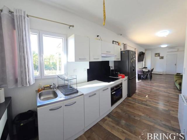 Maison Neuve 3 Chambres Salon cuisine équipée Terrain 1260