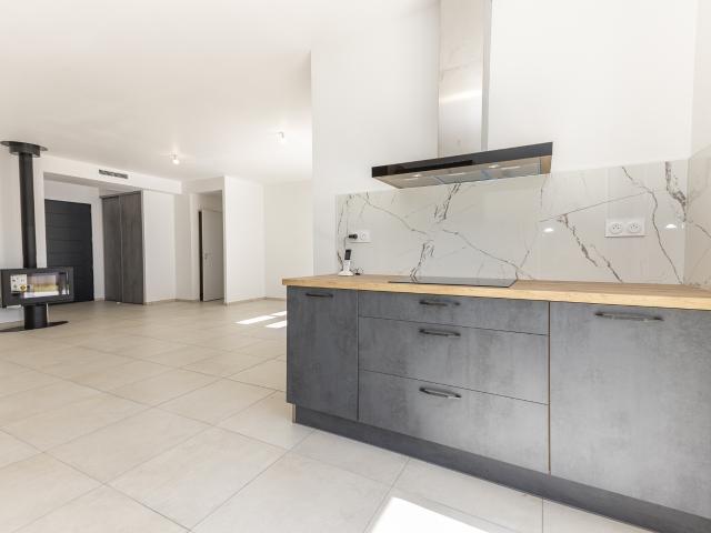 Maison neuve 123 m2 avec garage et piscine