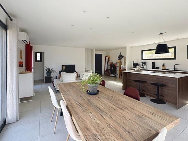 Maison Neuve 2024 La Seyne Sur Mer 3 pièces de 135 m²