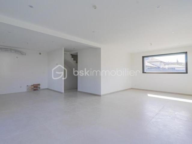 Maison neuve 2025 – 100 m² – 3 chambres – Garage – Seyssel Haute Savoie