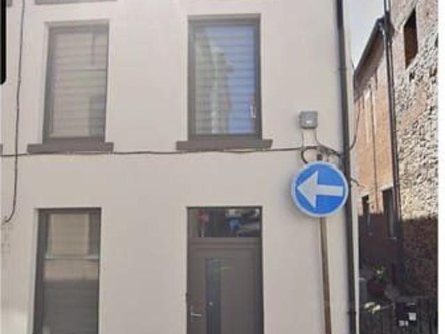 Maison neuve 4ch à louer, centre historique de Thuin