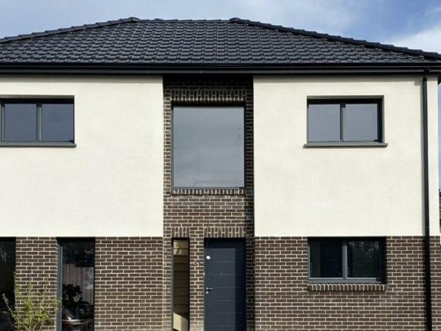 Maison neuve 6 pièces 100 m²