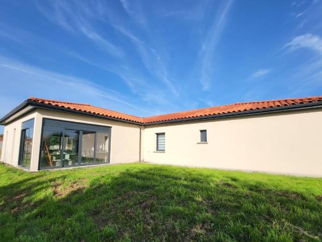 Maison neuve 6 pièces 140 m²