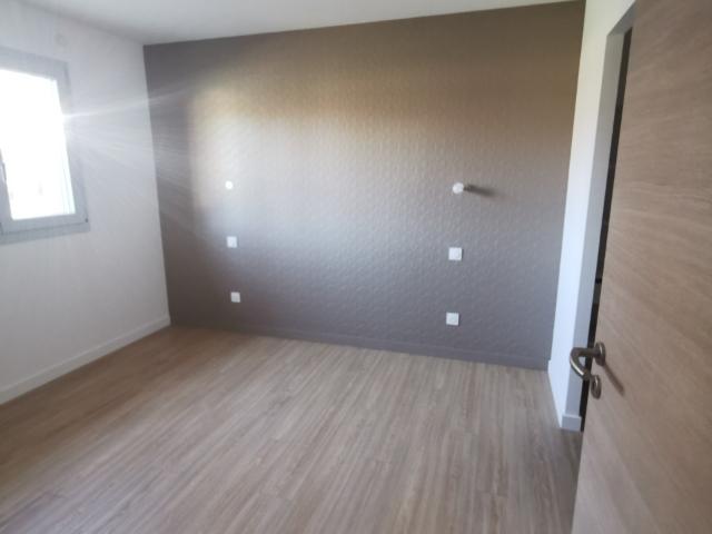 MAISON NEUVE COMTEMPORAINE EN OSSATURE BOIS