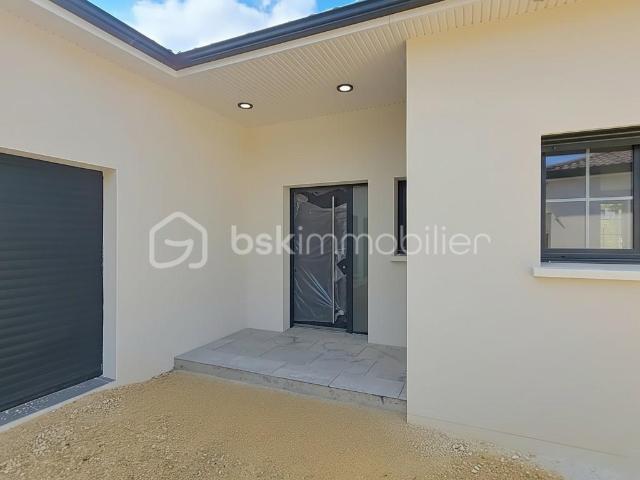 Maison neuve à Creysse 24100, offrant confort, modernité et beaux volumes
