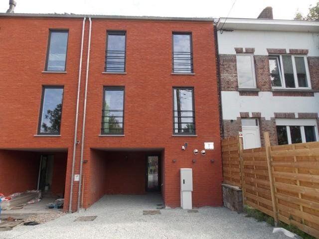 Maison neuve basse énergie 4CH. jardin, parking & car port