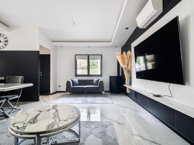 Maison neuve de 140 m² avec cour