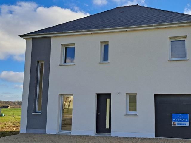 Maison neuve de 2025, 30 min LE MANS, 6 chambres, Aucun travaux à prévoir, Proche écoles, bus college, médecins, Vue sur la campagne