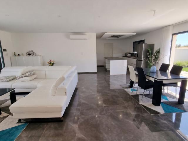 Maison neuve de plain pied 4 chambres, buanderie, jardin 142m² Crissey