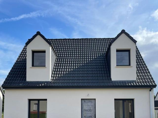 Maison neuve Saintines