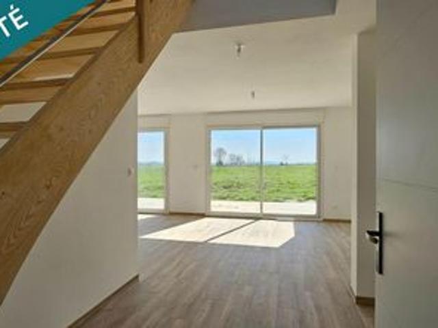 Maison neuve RE2020 Semi plain pied 120 m² habitable Terrain de 988 m² 3 chambres