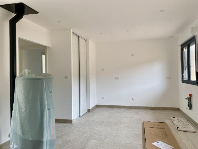 MAISON NEUVE, TROIS CHAMBRES SOTTA 20146