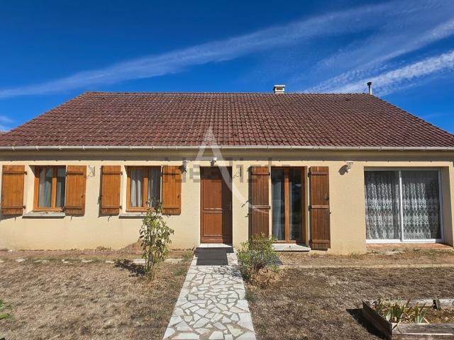 Maison, Neuvy en Sullias