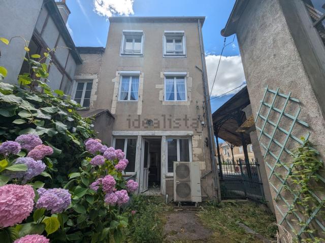Maison, Neuvy Saint Sépulchre
