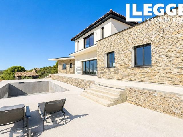Maison, Neffiès