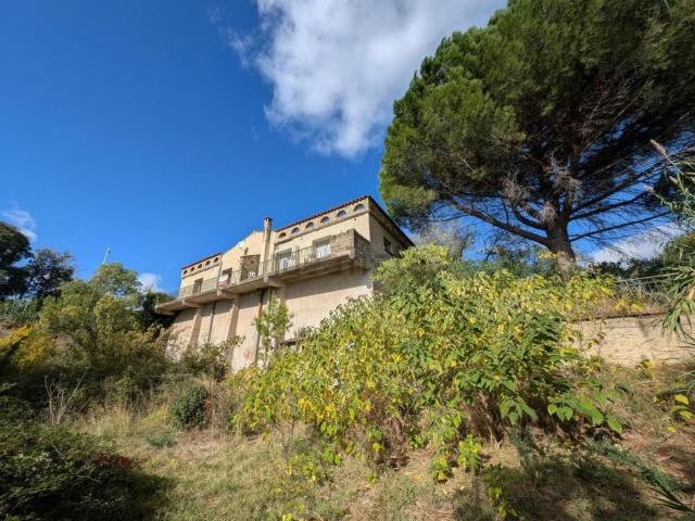 Maison, Neffiès