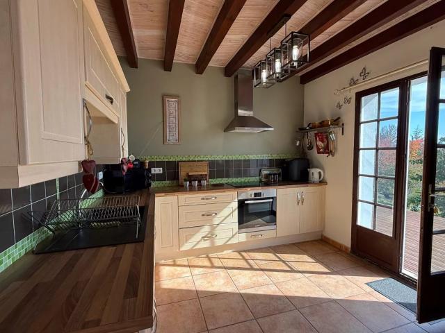 Maison néo béarnaise avec jardin et vue époustouflante sur l. 107m² Sauveterre de Béarn
