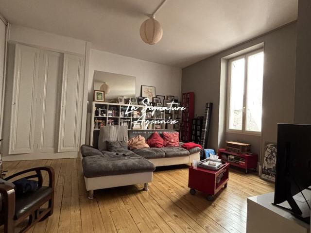 Maison, Nérac
