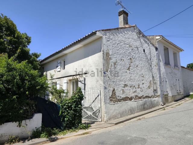 Maison, Néré