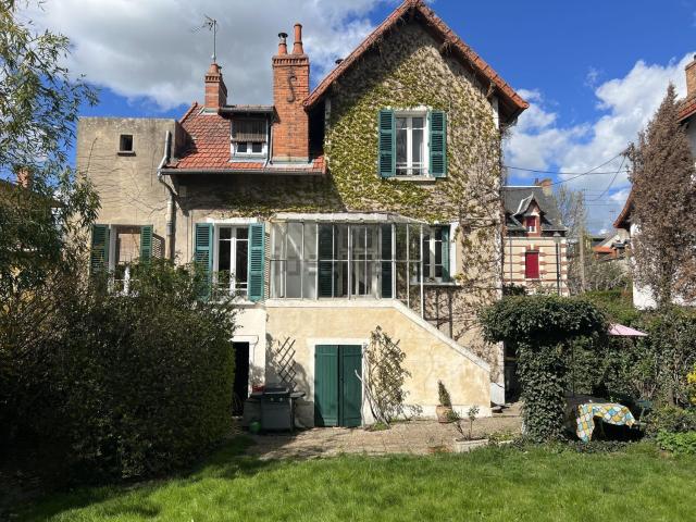 Maison, Néris les Bains