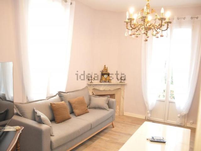 Maison, Nice