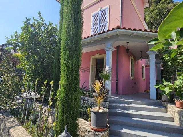 Maison, Nice