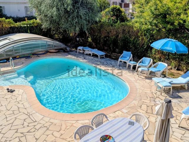 Maison, Nice
