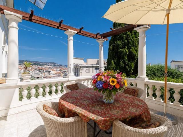 Maison, Nice