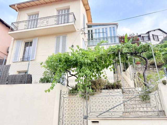 Maison, Nice