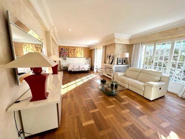 Maison, Nice