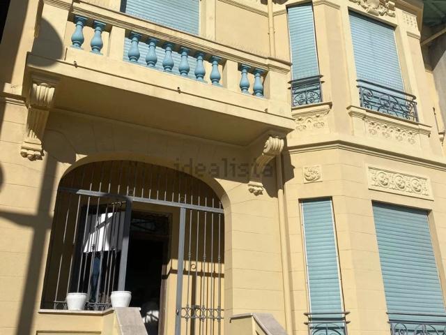 Maison, Nice