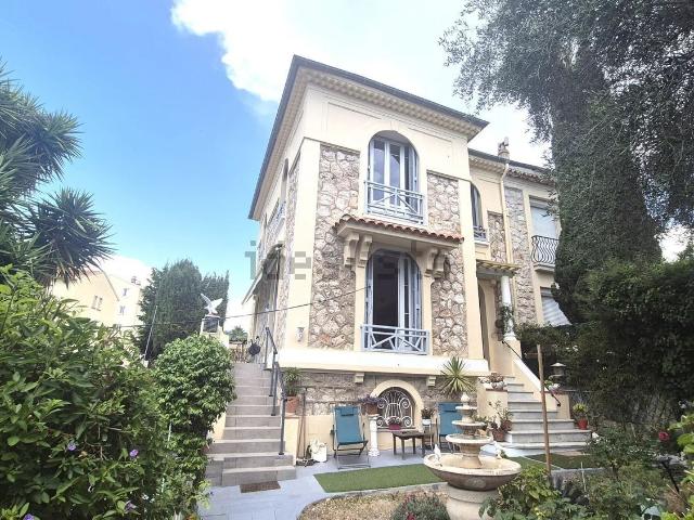 Maison, Nice