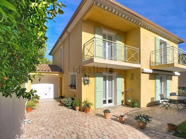 Maison, Nice