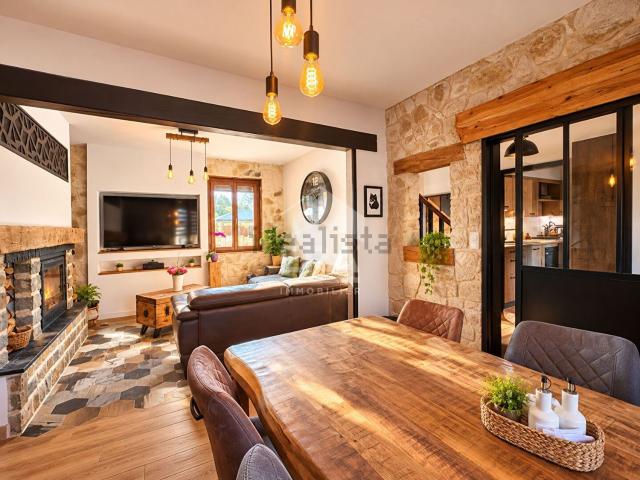 Maison, Nielles lès Bléquin