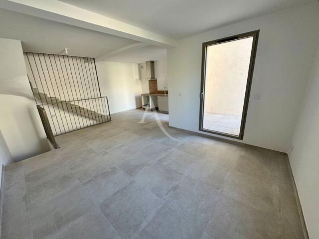 Maison Nimes 3 pièce s 73.20 m2