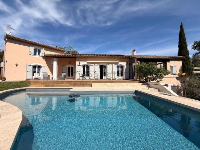 Maison, Nîmes