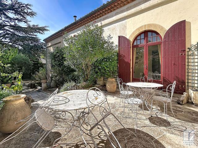 Maison, Nîmes