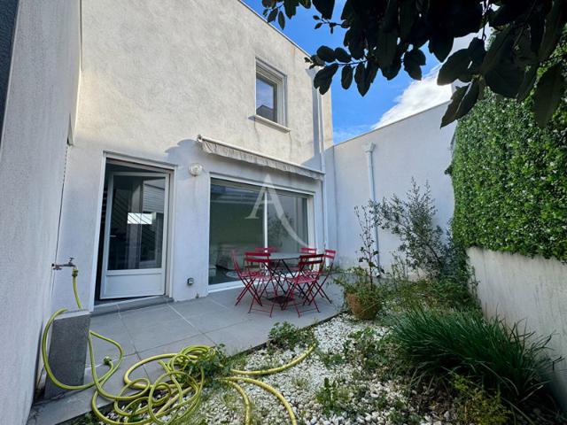 Maison Nimes 4 pièce s 90.79 m2