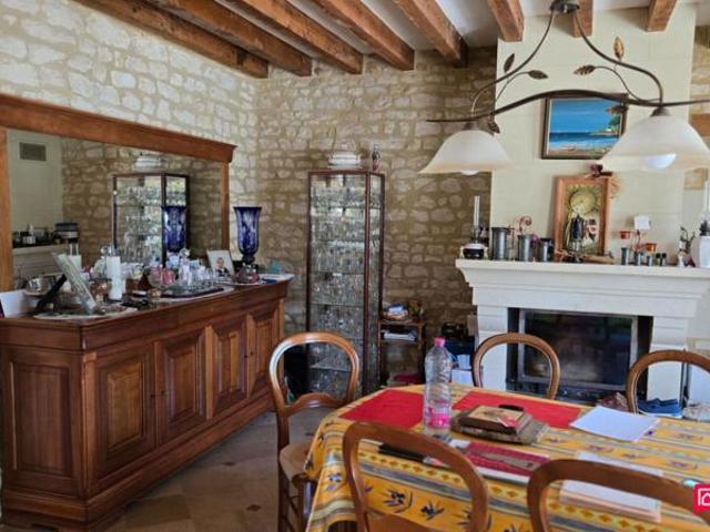 Maison Nueil Sous Faye 7 pièce s 228 m2