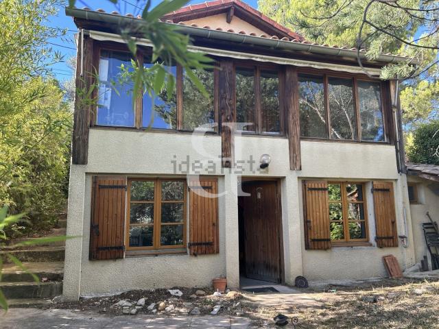 Maison, Nyons