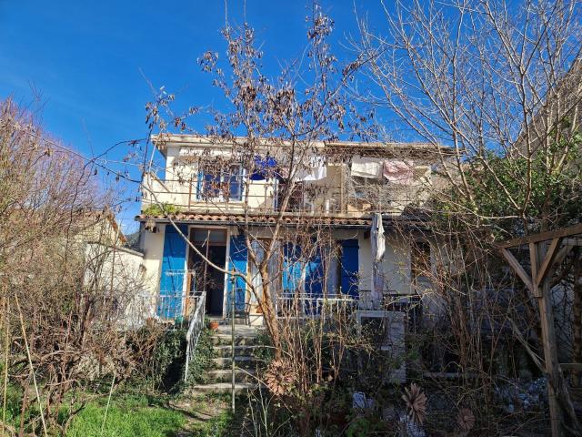 Maison, Nyons