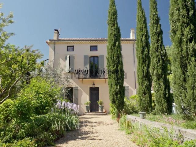 Maison, Nyons