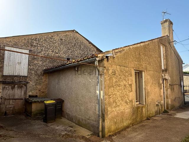 Maison, Smarves