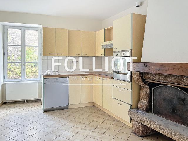 Maison Sougeal 6 pièce s 118.16 m2