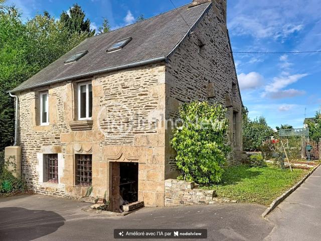 Maison, Sourdeval