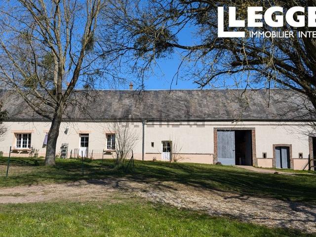 Maison, Soligny la Trappe